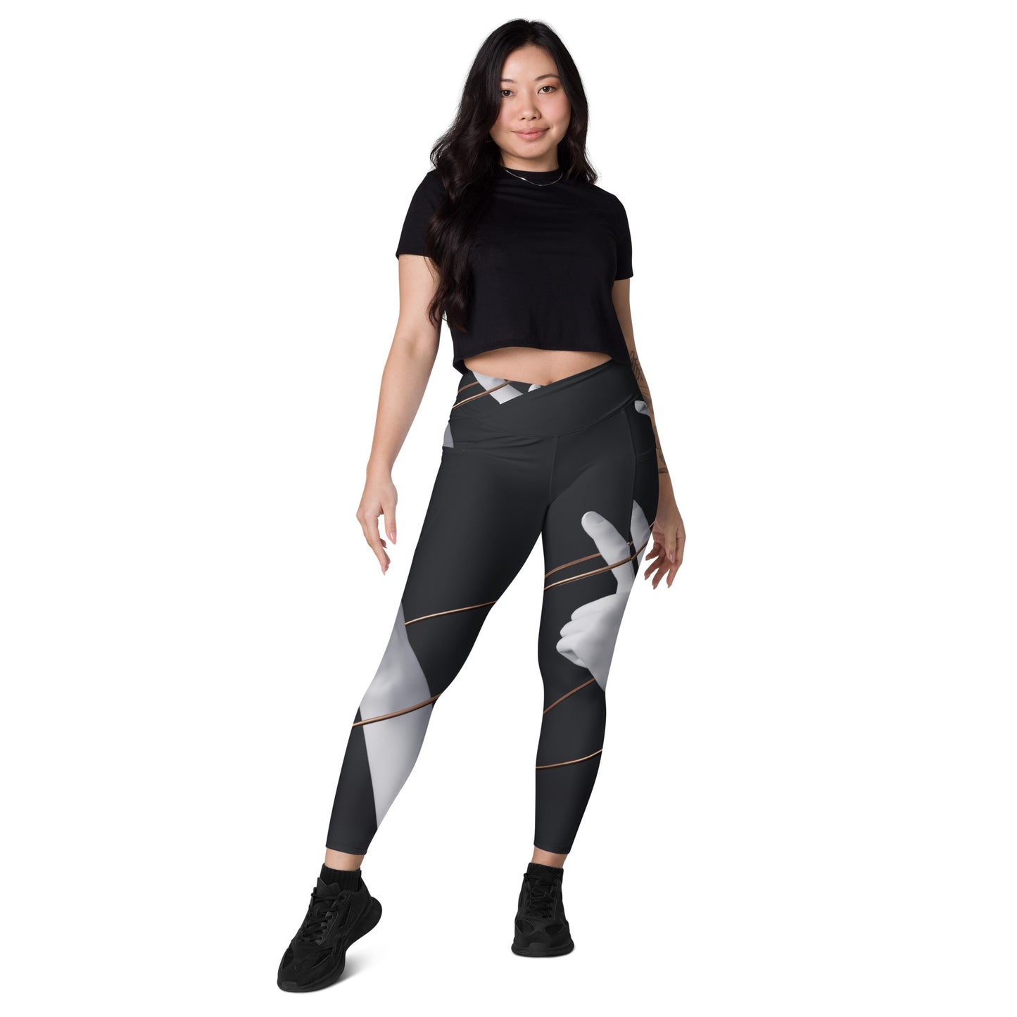 Crossover leggings with pockets